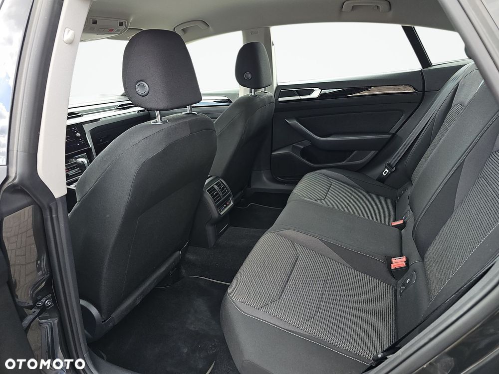 Volkswagen Arteon 2.0 TDI Essence DSG - 13