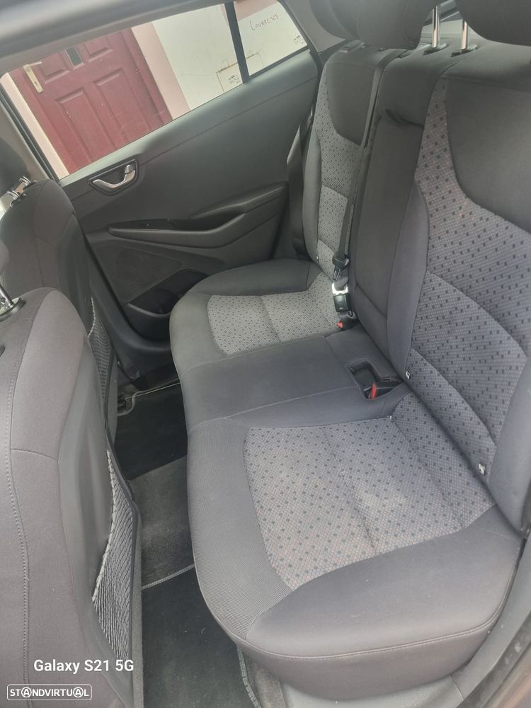 Hyundai Ioniq 28kWh Eletric Tech - 6