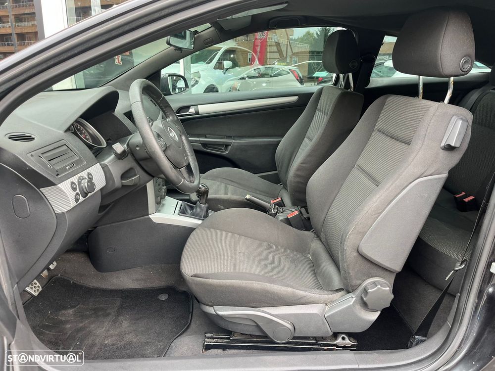 Opel Astra GTC 1.3 CDTI - 9