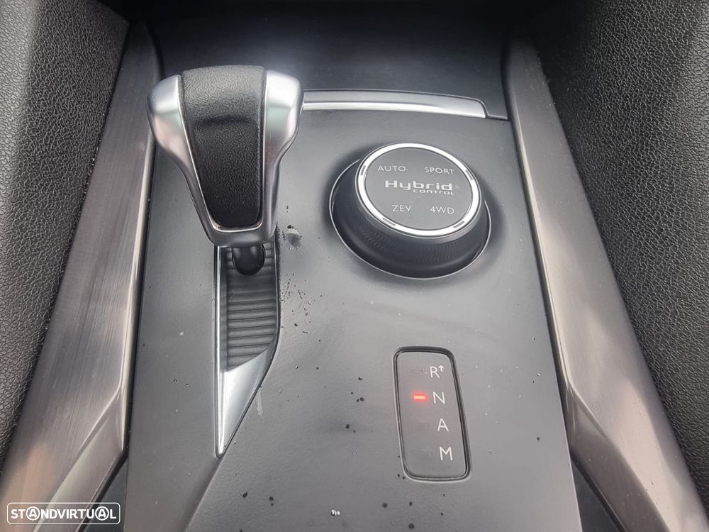 Citroën DS5 2.0 HDi Hybrid4 So Chic CMP6 - 24