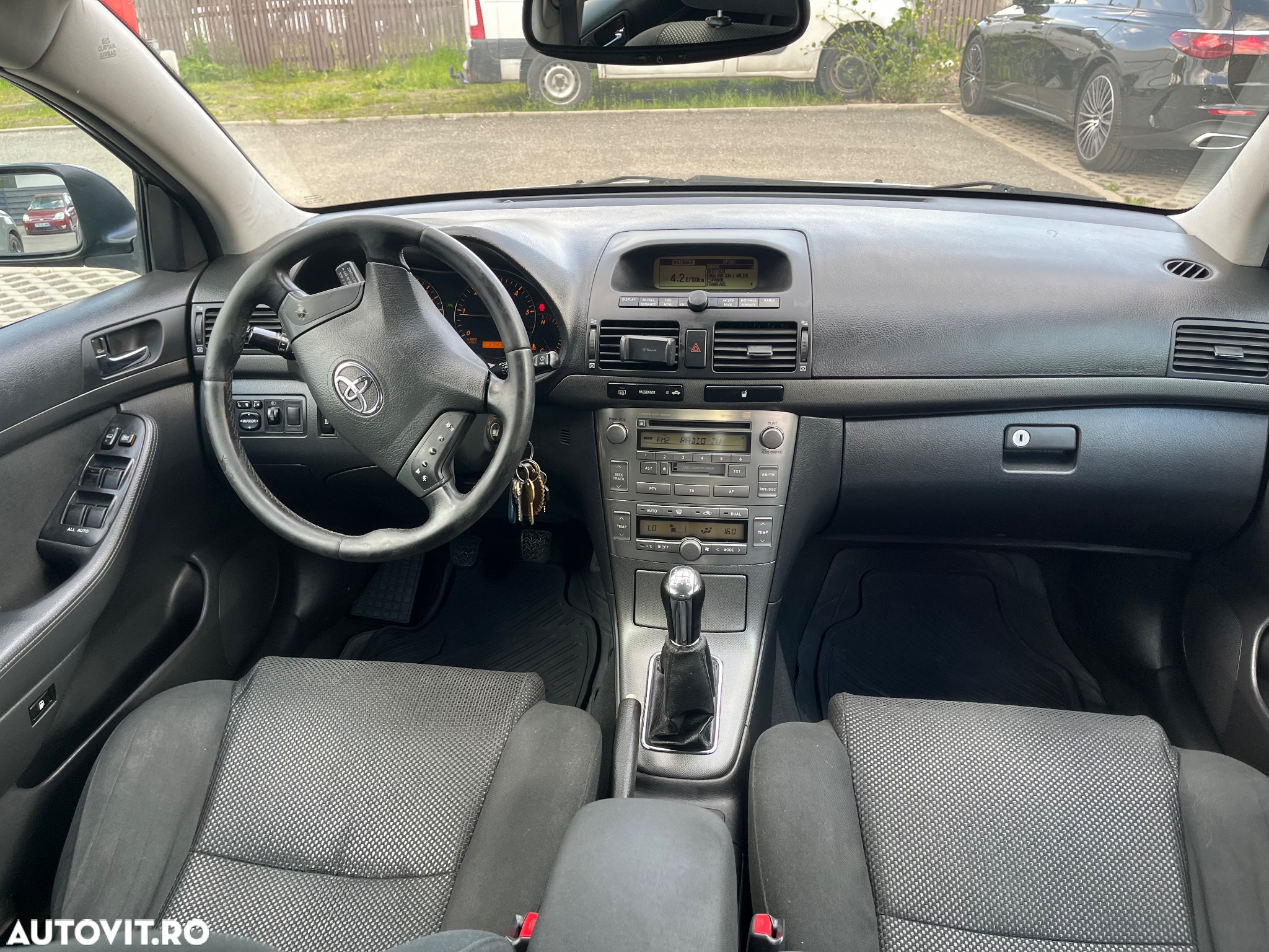 Toyota Avensis 2.0 D4D S/W Sol - 9