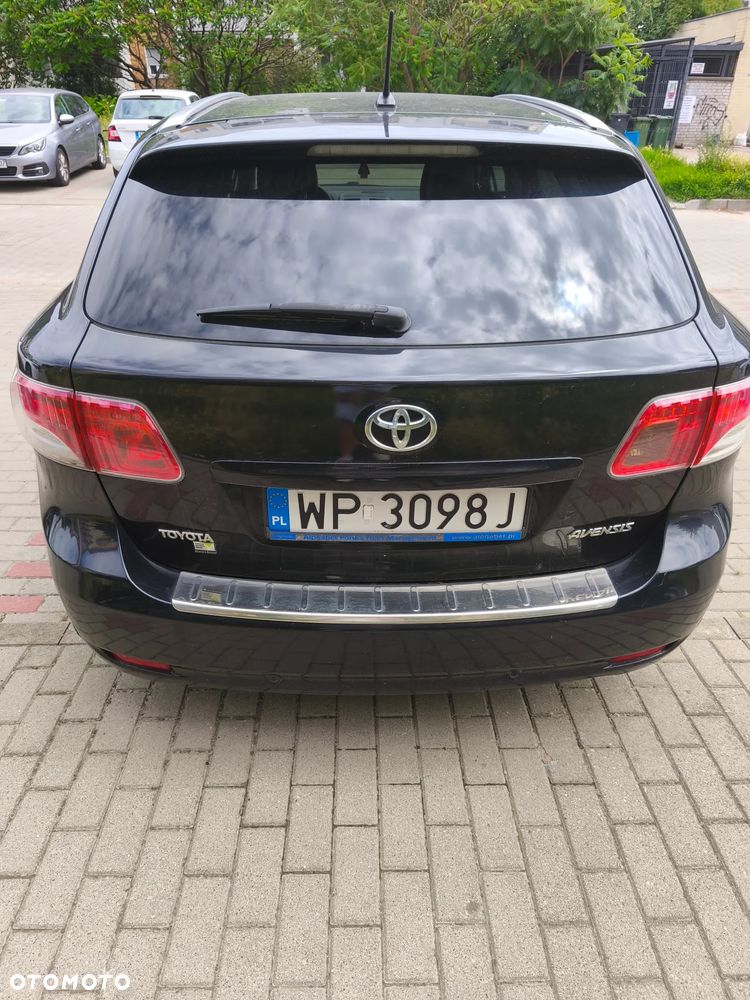 Toyota Avensis 2.0 Prestige EU5 - 2