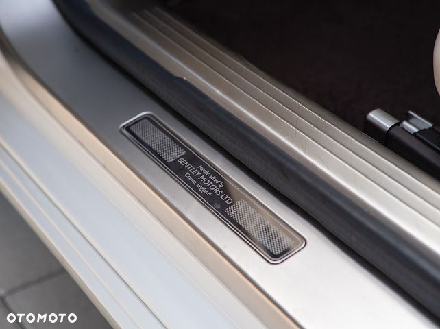 Bentley Flying Spur - 38