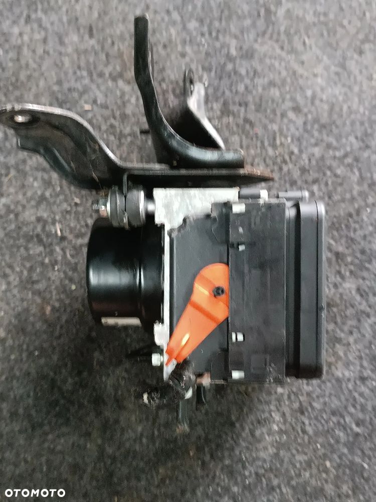 POMPA ABS 89541-0D330 TOYOTA YARIS III - 2