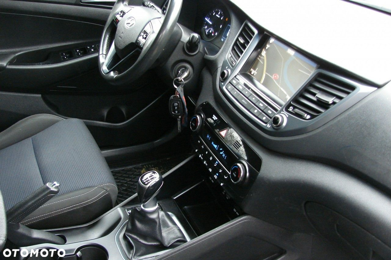 Hyundai Tucson - 12