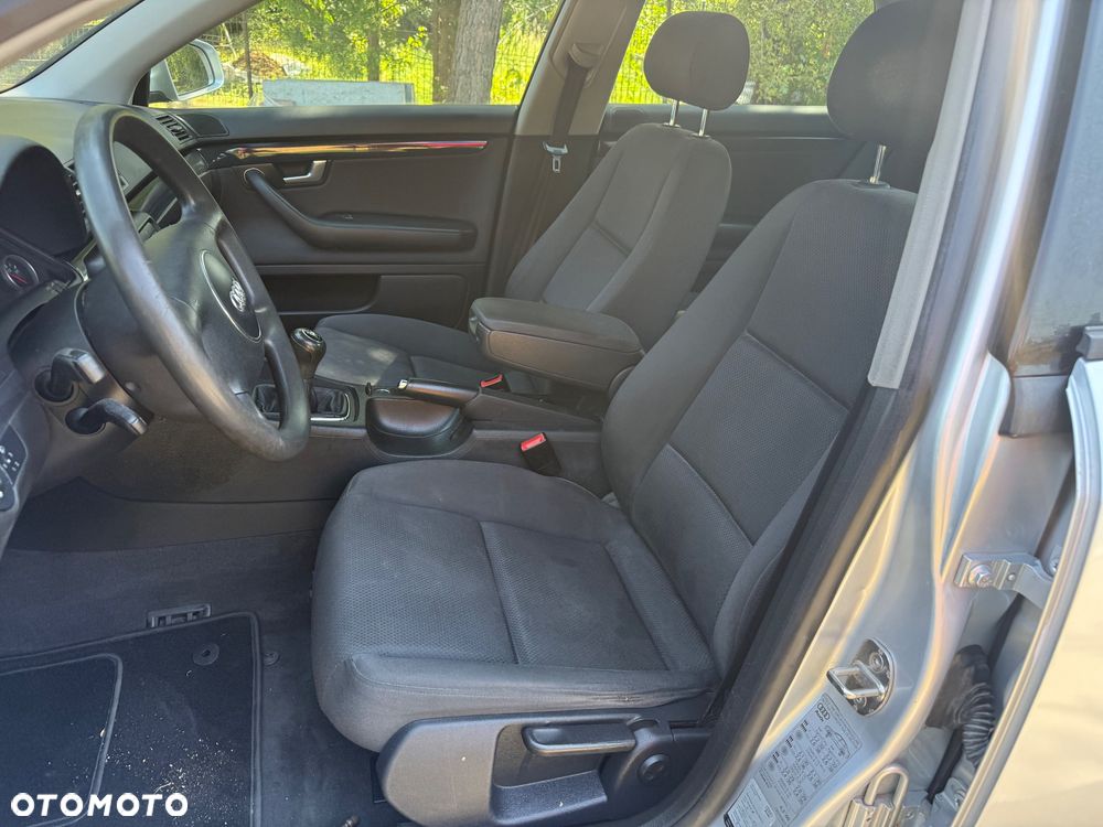 Audi A4 1.6 - 18