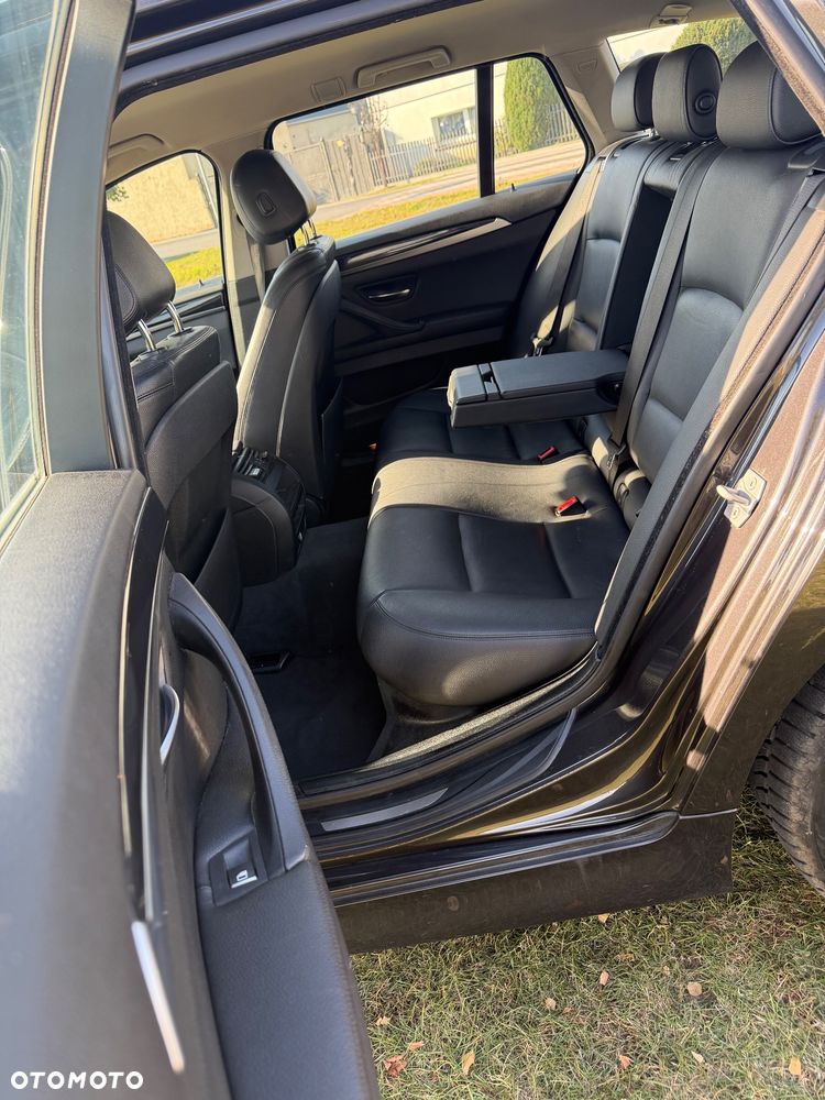 BMW Seria 5 520i Modern Line - 21