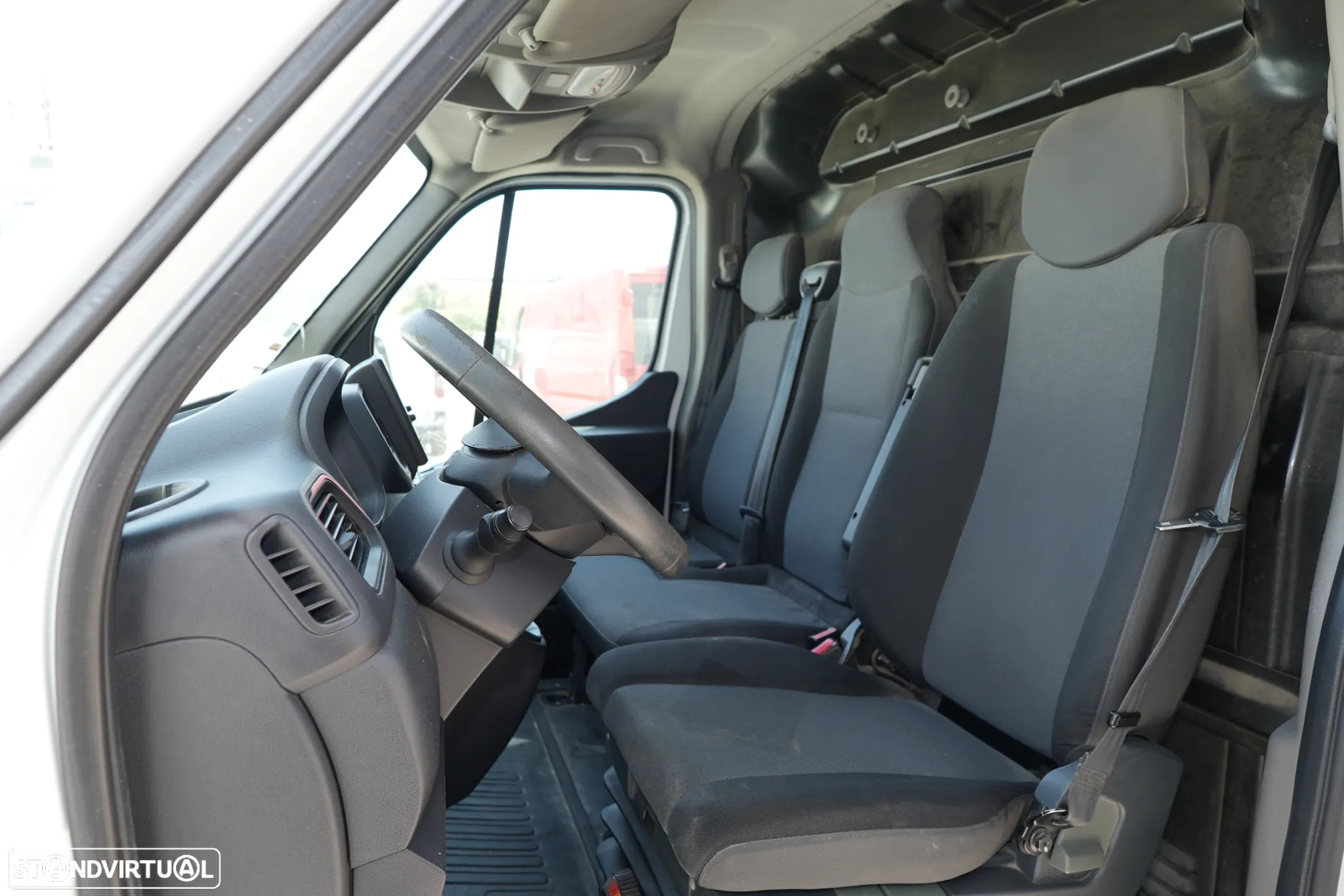Renault Master Maxi Longa 2.3DCI 165cv L5H3 - 8