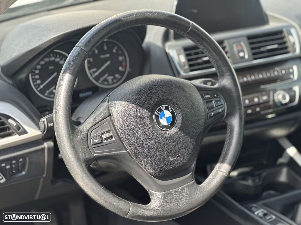 BMW 118 d Line Urban - 8