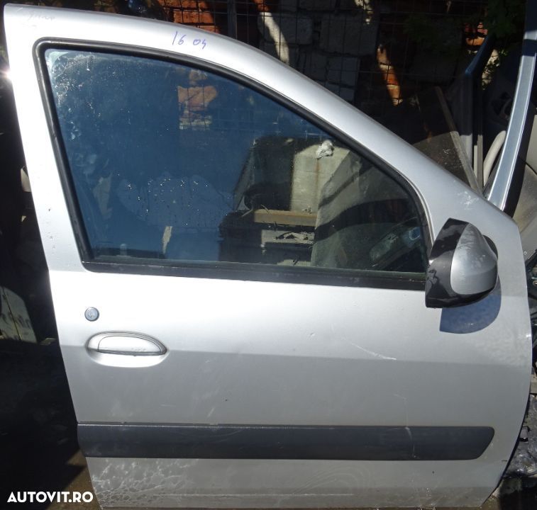 Usa dreapta fata Dacia Logan MCV din 2009 completa fara oglinda - 1