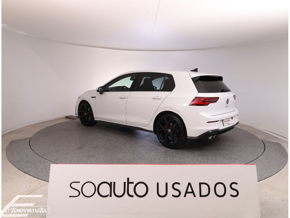 VW Golf 2.0 TDI GTD DSG - 8