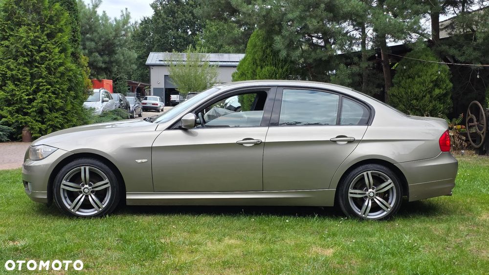 BMW Seria 3 318d - 1