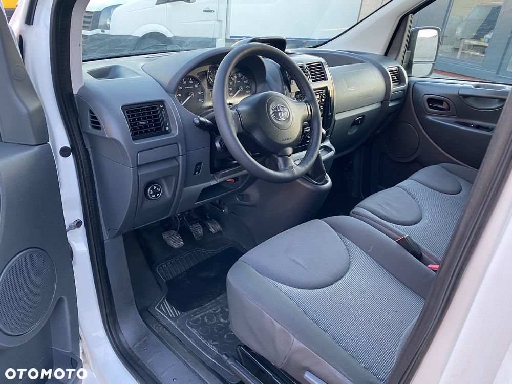 Toyota PROACE - 14