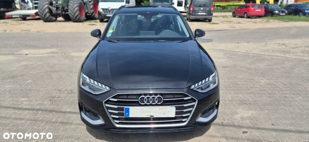 Audi A4 Avant 30 TDI mHEV S tronic - 2