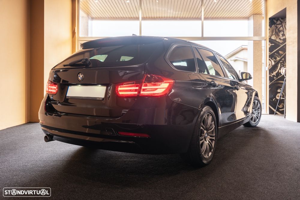 BMW 318 d Aut. Sport Line - 3