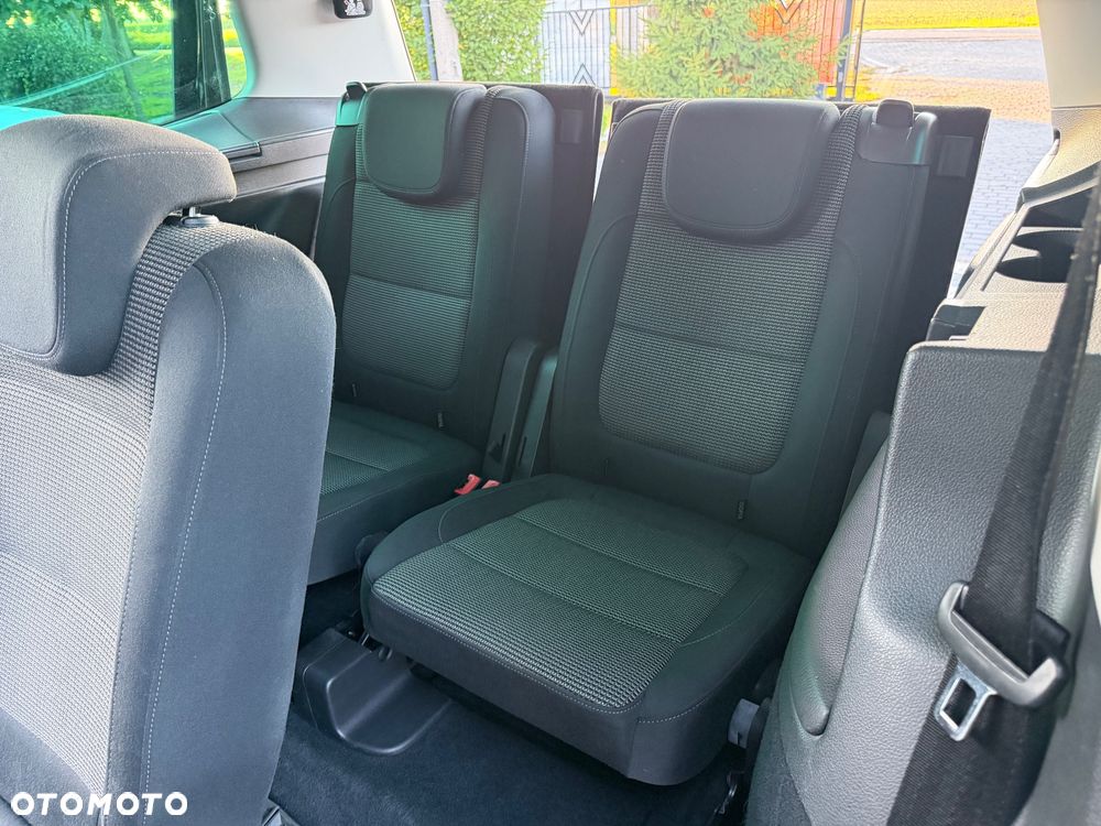 Volkswagen Sharan 2.0 TDI Blue Motion Comfortline - 24