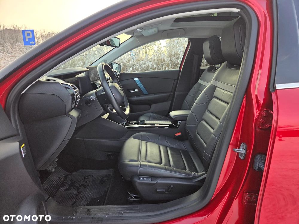 Citroën C4 EV136 50kWh Shine - 22