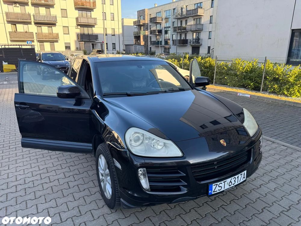 Porsche Cayenne - 15