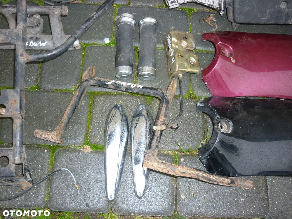 Lampa kierunkowskazy tył Honda Shadow SRX 50cc - 7