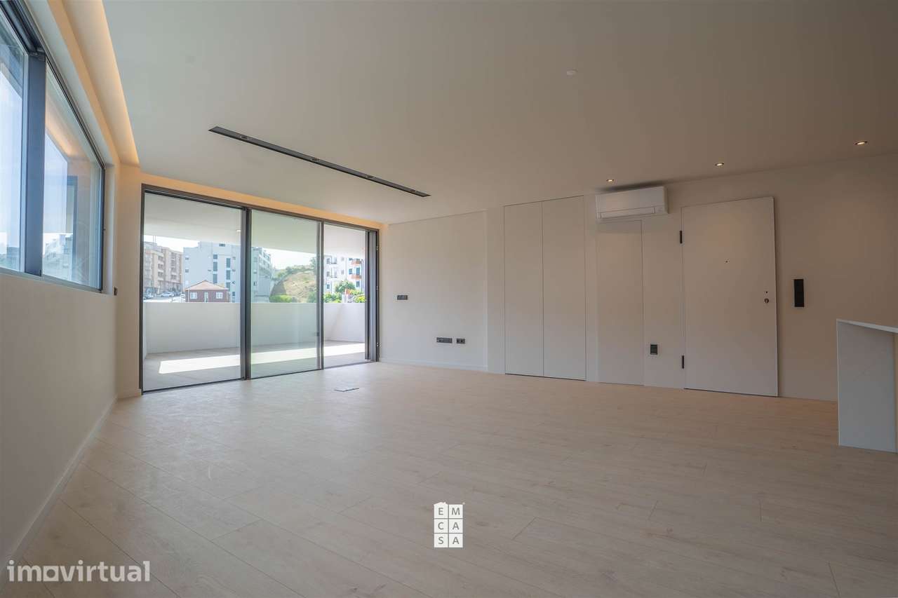 Apartamento T4 Venda em Gondomar (São Cosme), Valbom e Jovim,Gondomar - Grande imagem: 3/39
