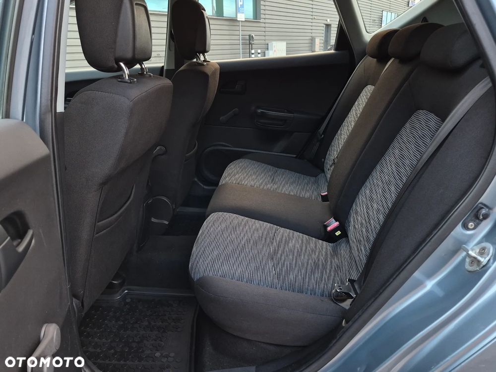 Kia Ceed 1.6 Optimum + - 7