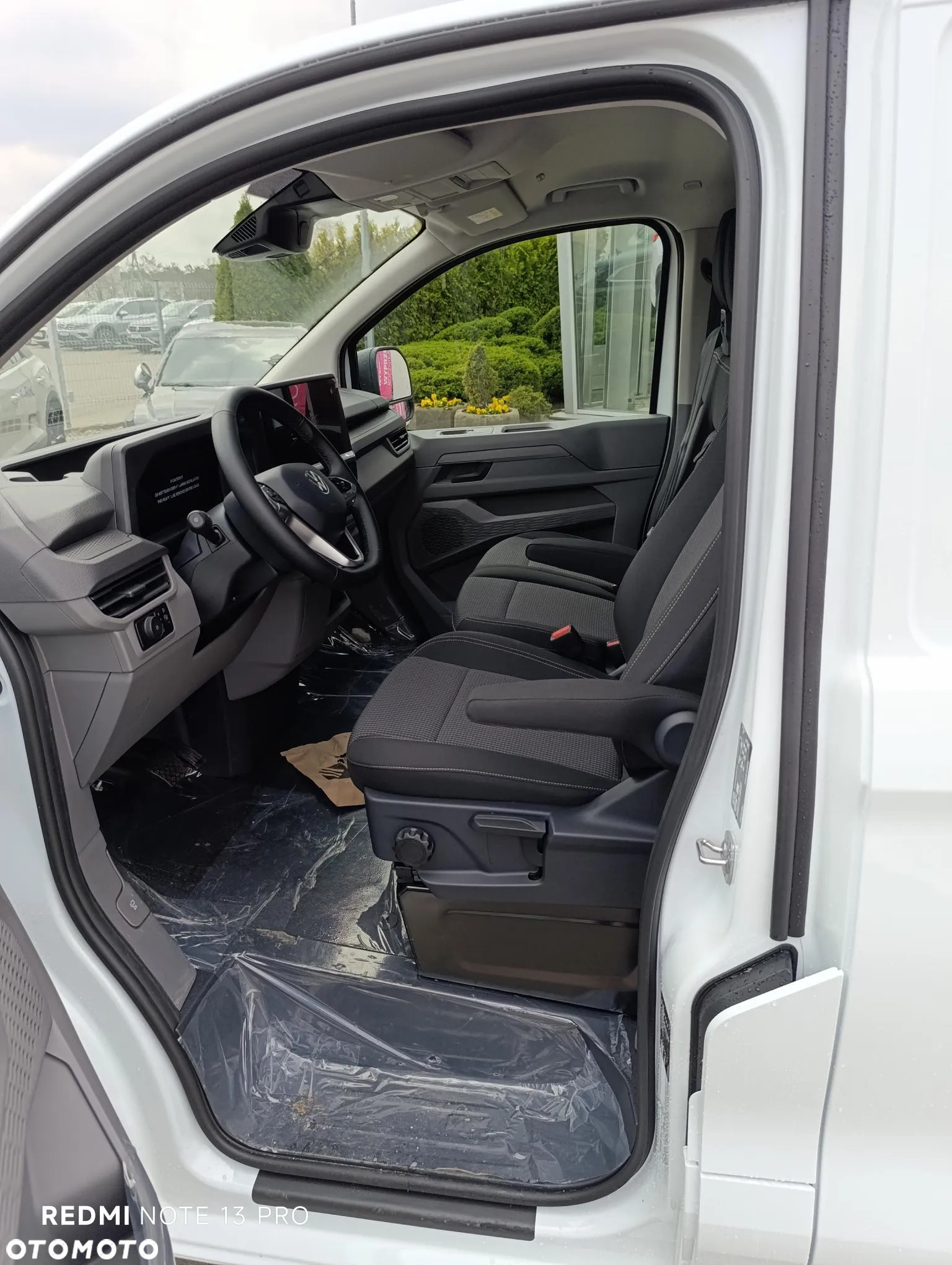 Volkswagen T7 - 8