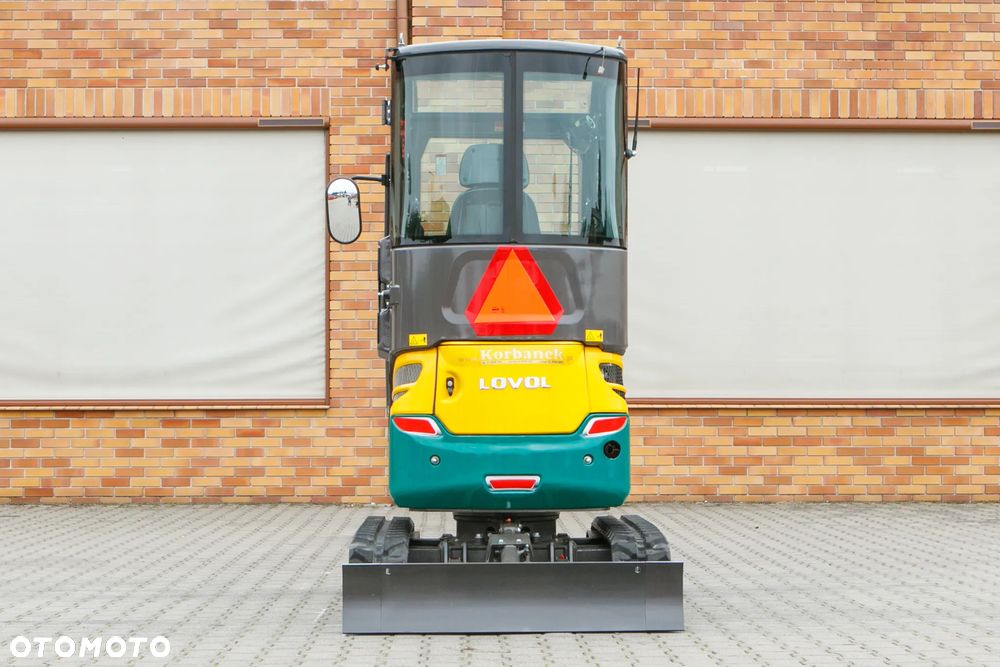 LOVOL FR18E2-u z kabiną - 8