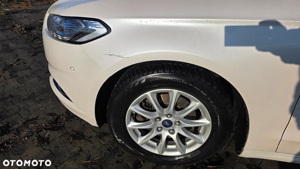 Ford Mondeo 2.0 EcoBoost Titanium - 6