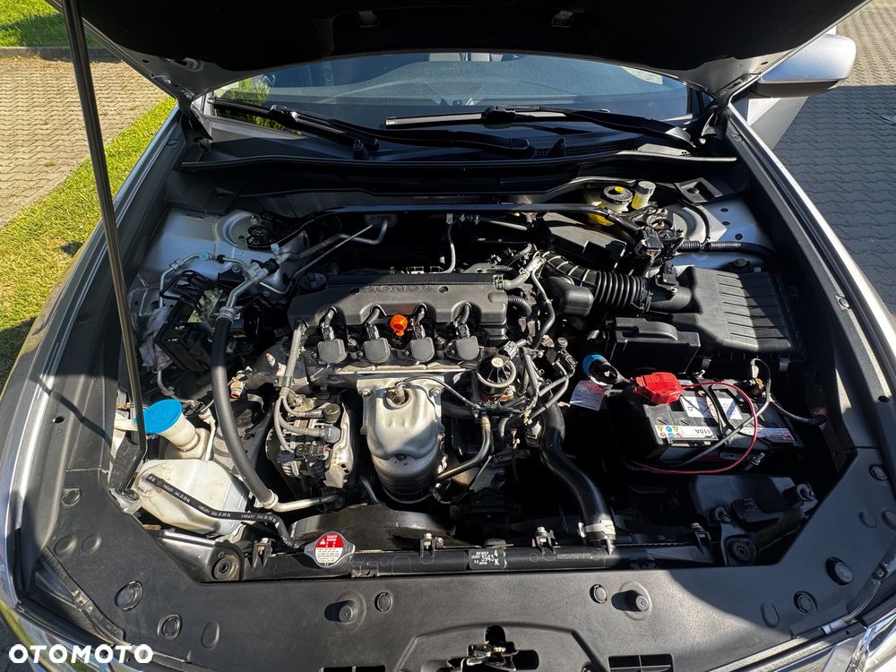 Honda Accord 2.0 Elegance - 19