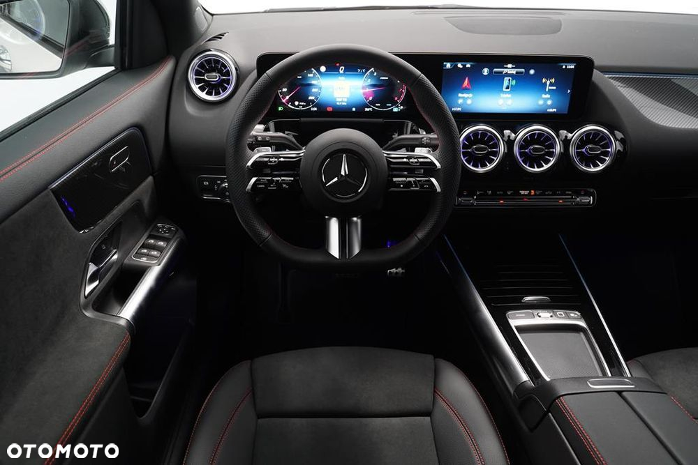 Mercedes-Benz GLA 200 mHEV AMG Line 7G-DCT - 22
