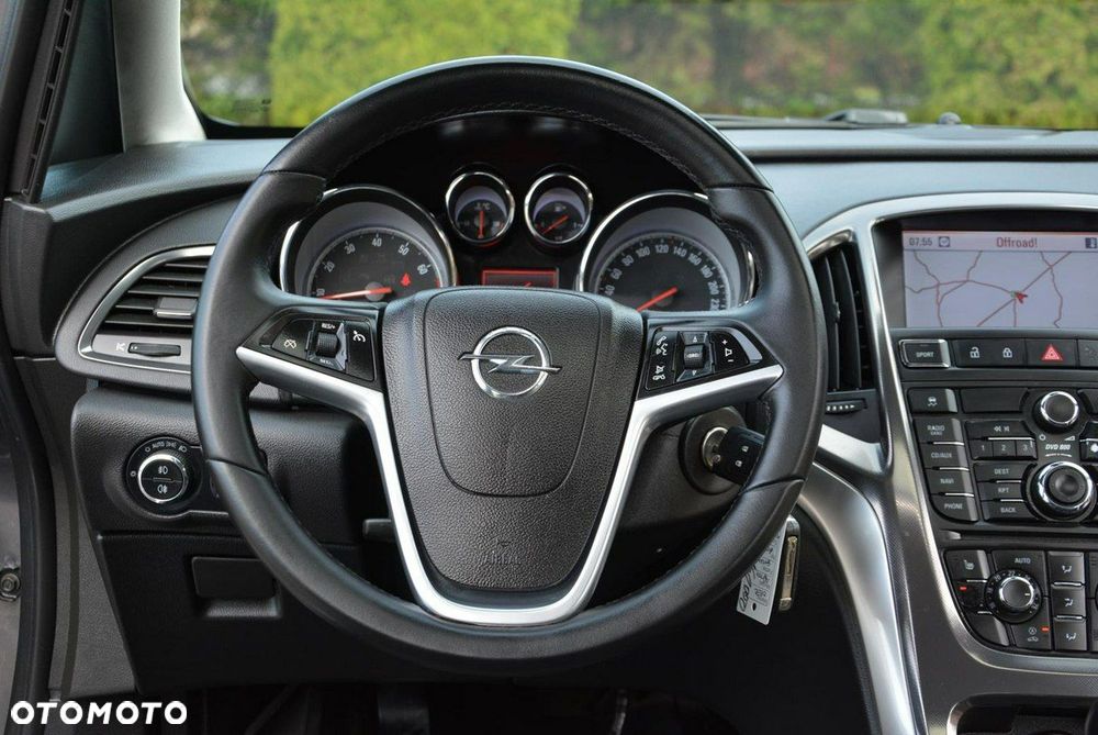 Opel Astra 1.4 Turbo Cosmo - 21