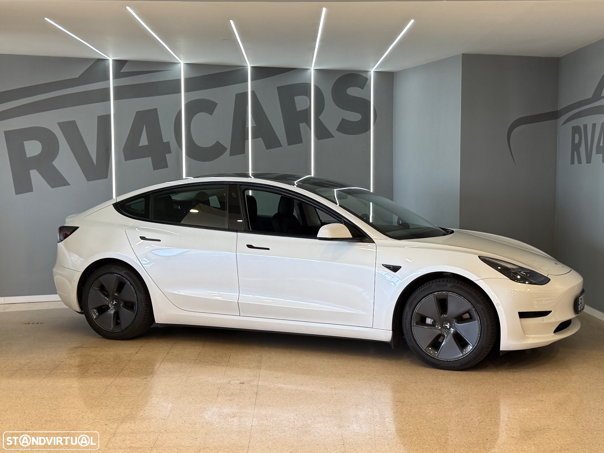 Tesla Model 3 Standard Range Plus RWD - 6