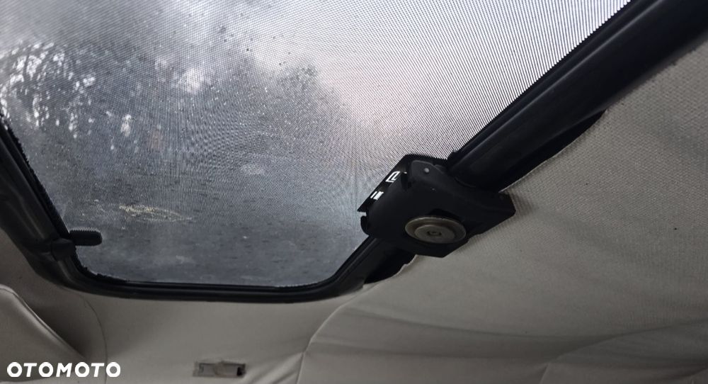 Volkswagen Transporter - 12