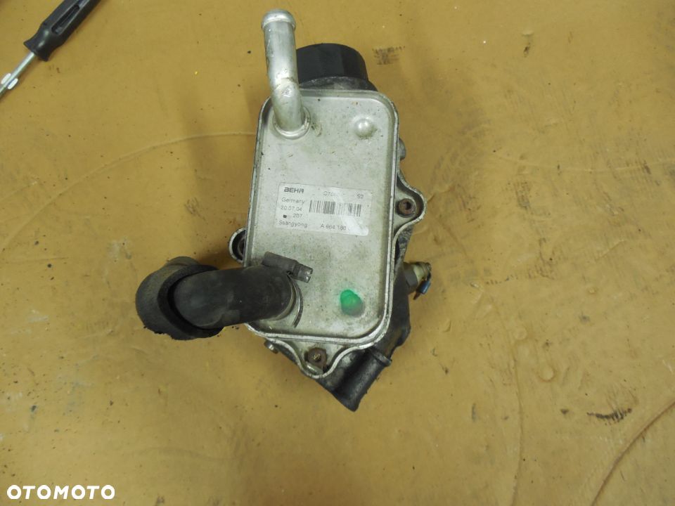 PODSTAWA FILTRA OLEJU CHŁODNICZKA OLEJU SSANGYONG REXTON 2.7 XDI A665 180 0310 - 2