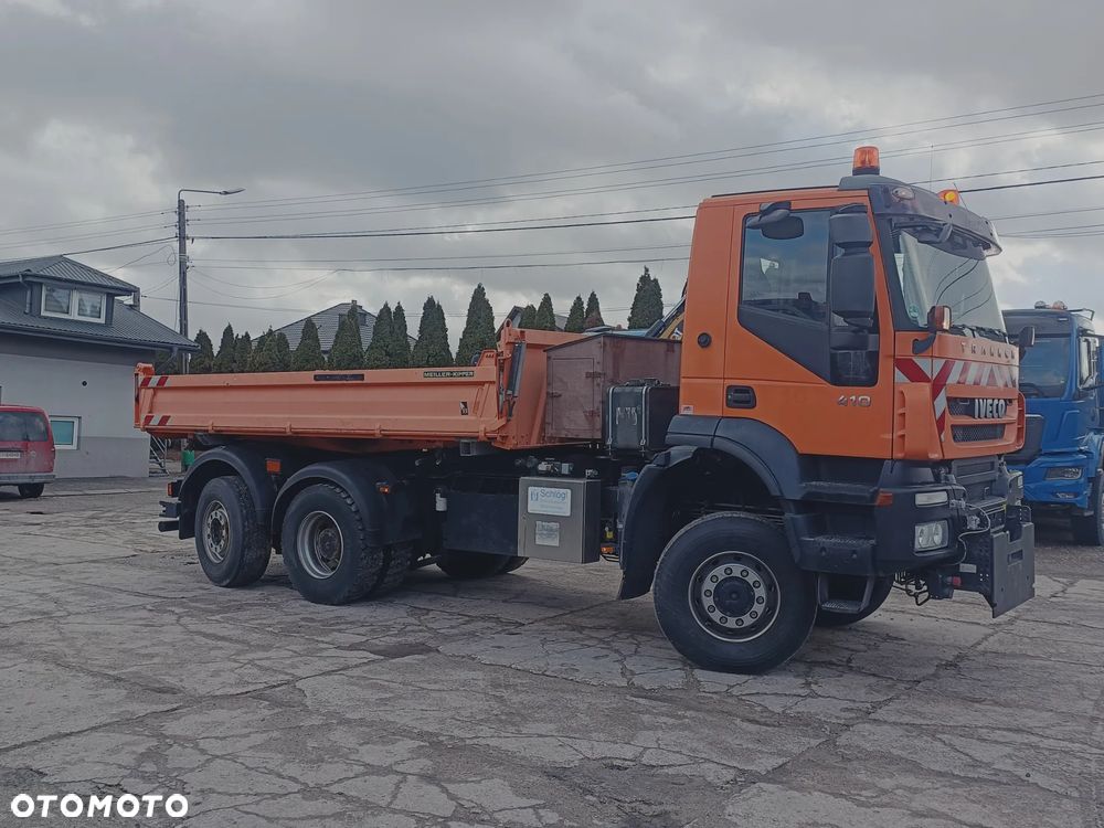 Iveco TRAKKER 410 6x4 / 6x6 Wywrotka / Piaskarka - 9