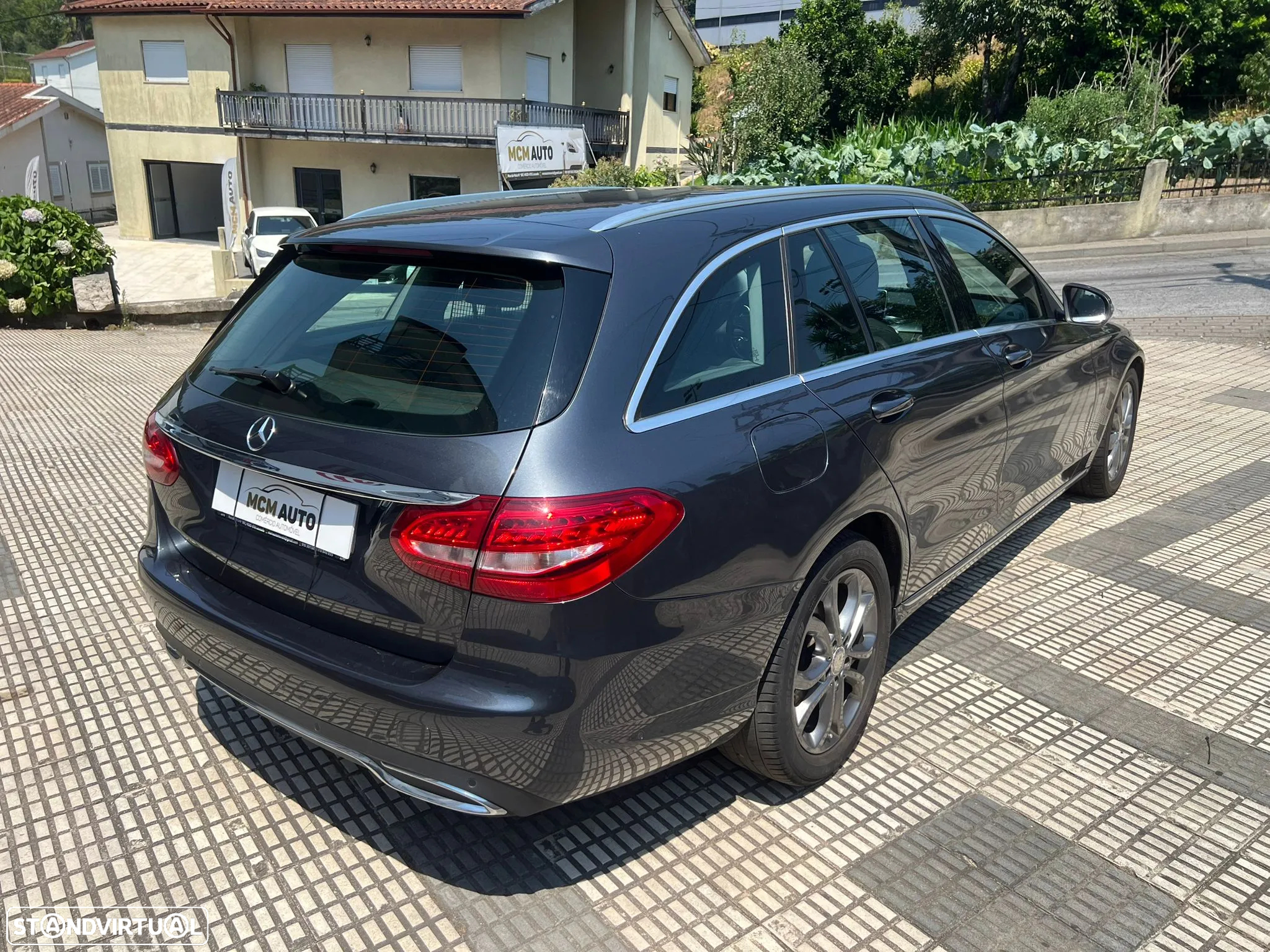 Mercedes-Benz C 180 BlueTEC Avantgarde - 5