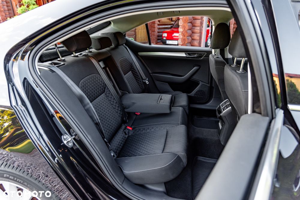 Skoda Superb 2.0 TDI DSG Style - 23