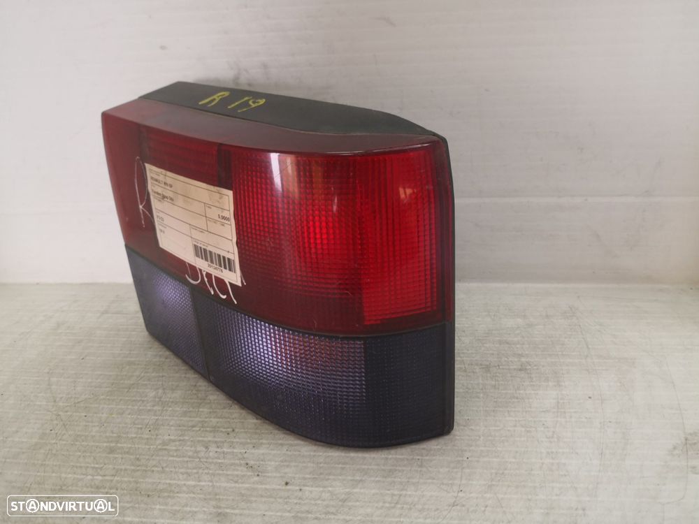 Farolim Stop Dto Renault 19 Ii Caixa (S53_) - 2