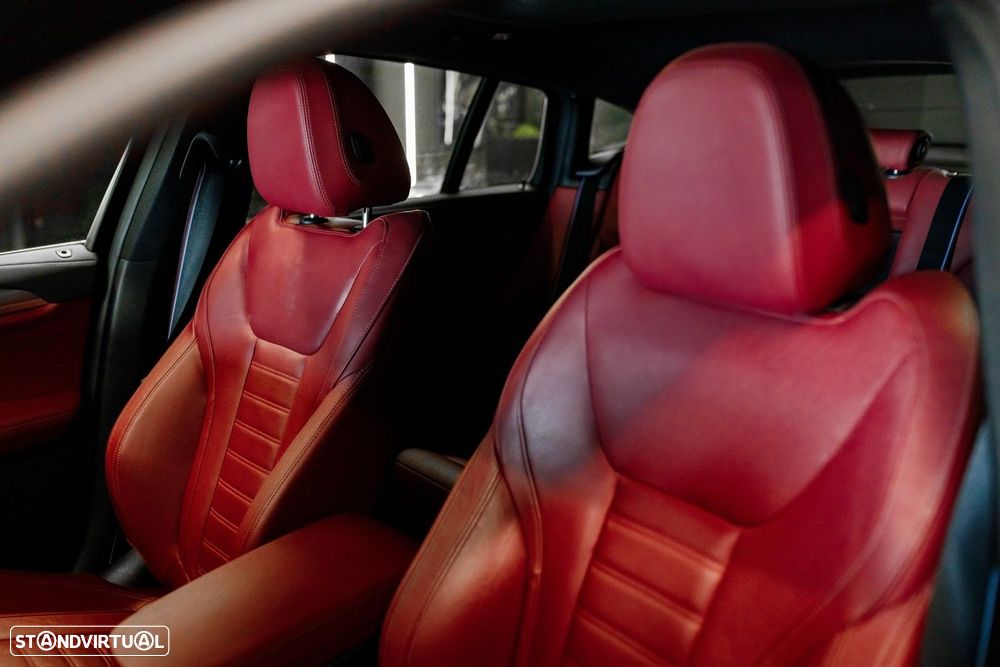 BMW X4 M40 d Auto - 28