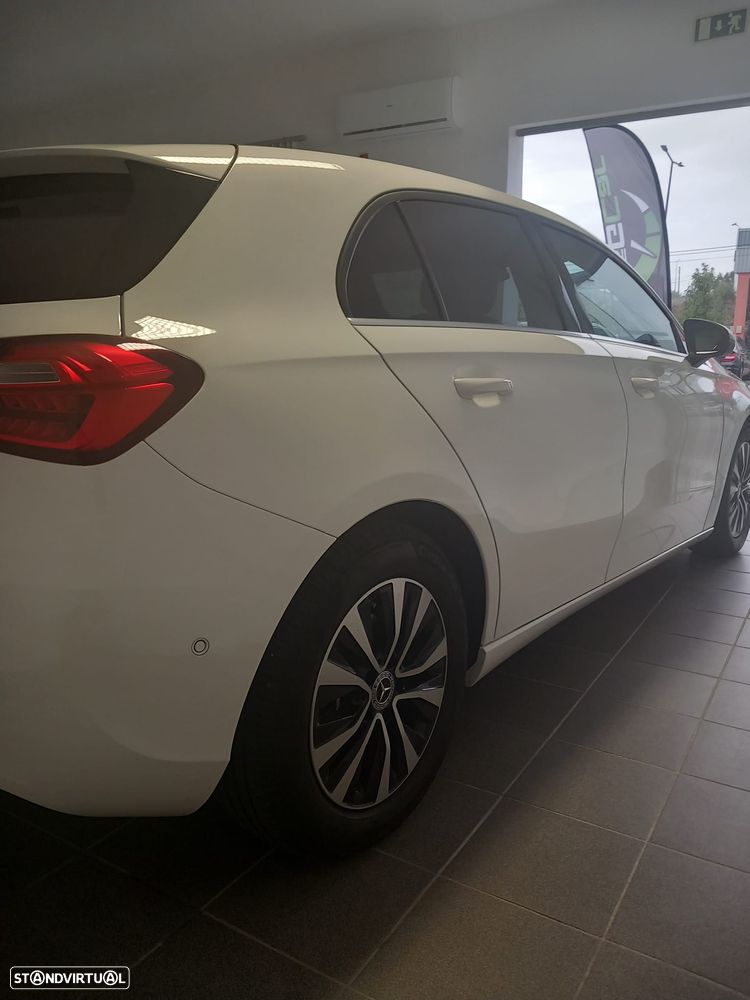 Mercedes-Benz A 180 d Style Plus - 8
