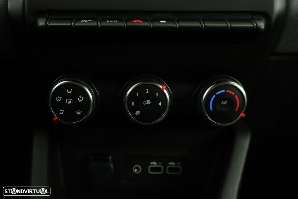 Renault Clio 1.0 TCe Evolution - 12