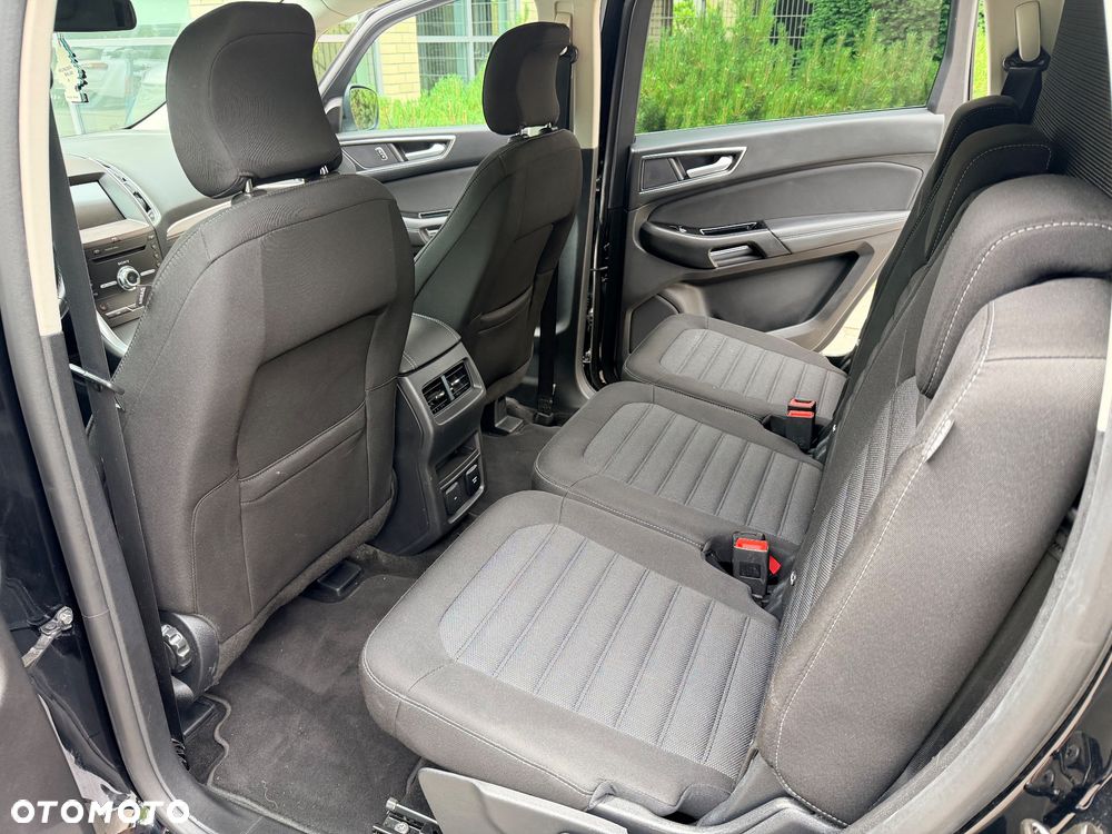 Ford S-Max - 24