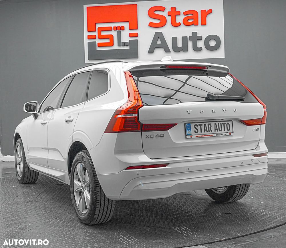 Volvo XC 60 B4 MHEV AT8 AWD Momentum Pro - 5