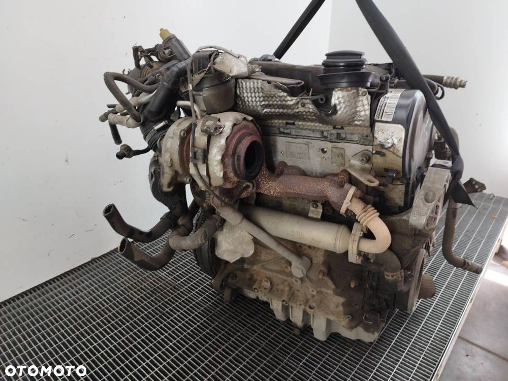SILNIK KOMPLETNY CBA 2.O TDI 140 VW PASSAT B6 - 5