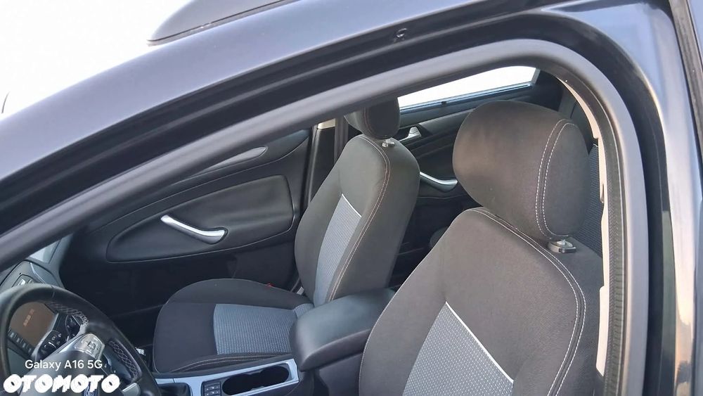 Ford Mondeo 2.0 FF Titanium - 14