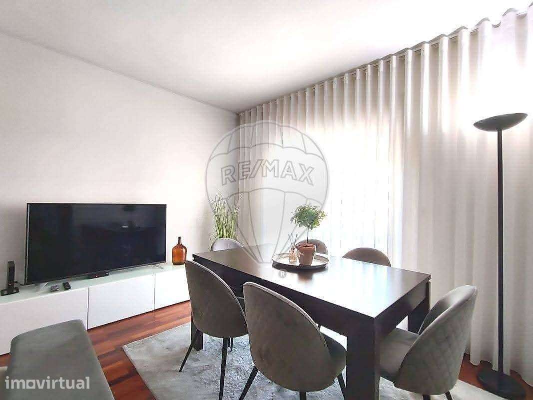 Apartamento T2 para arrendamento - Grande imagem: 2/8