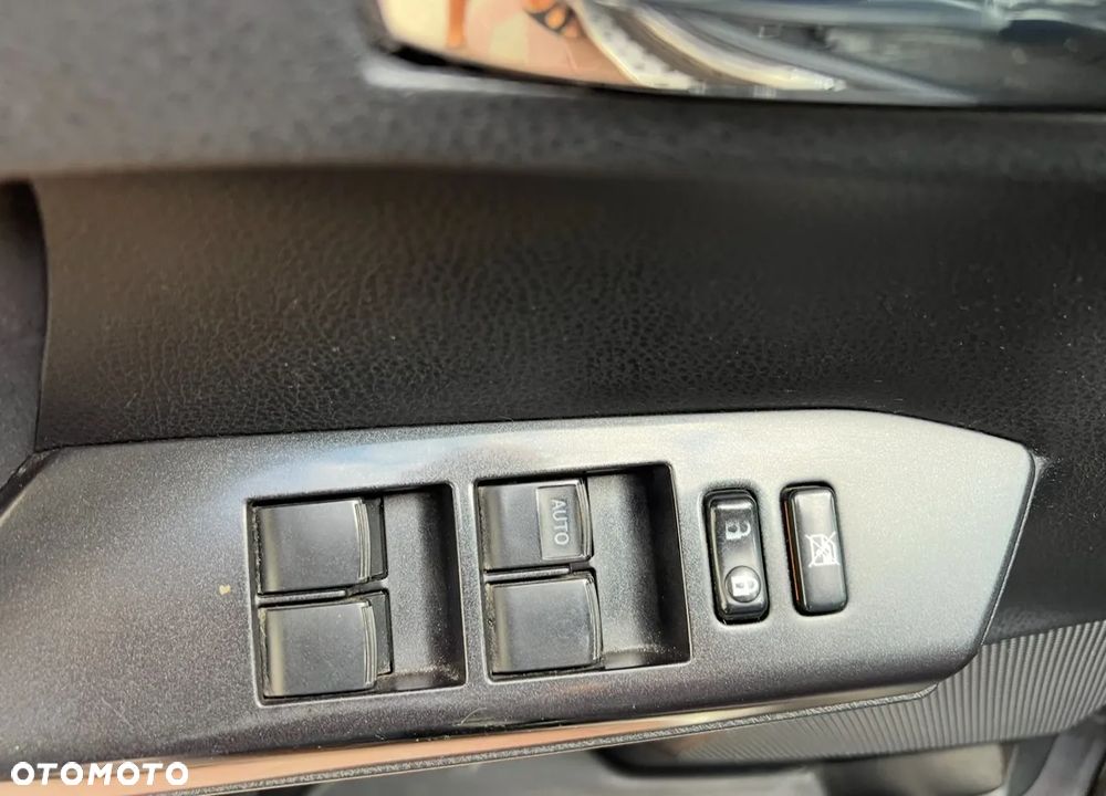Toyota RAV4 2.0 Style 4x4 - 10