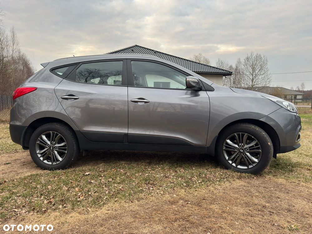 Hyundai ix35 1.6 2WD Fifa World Cup Edition - 5