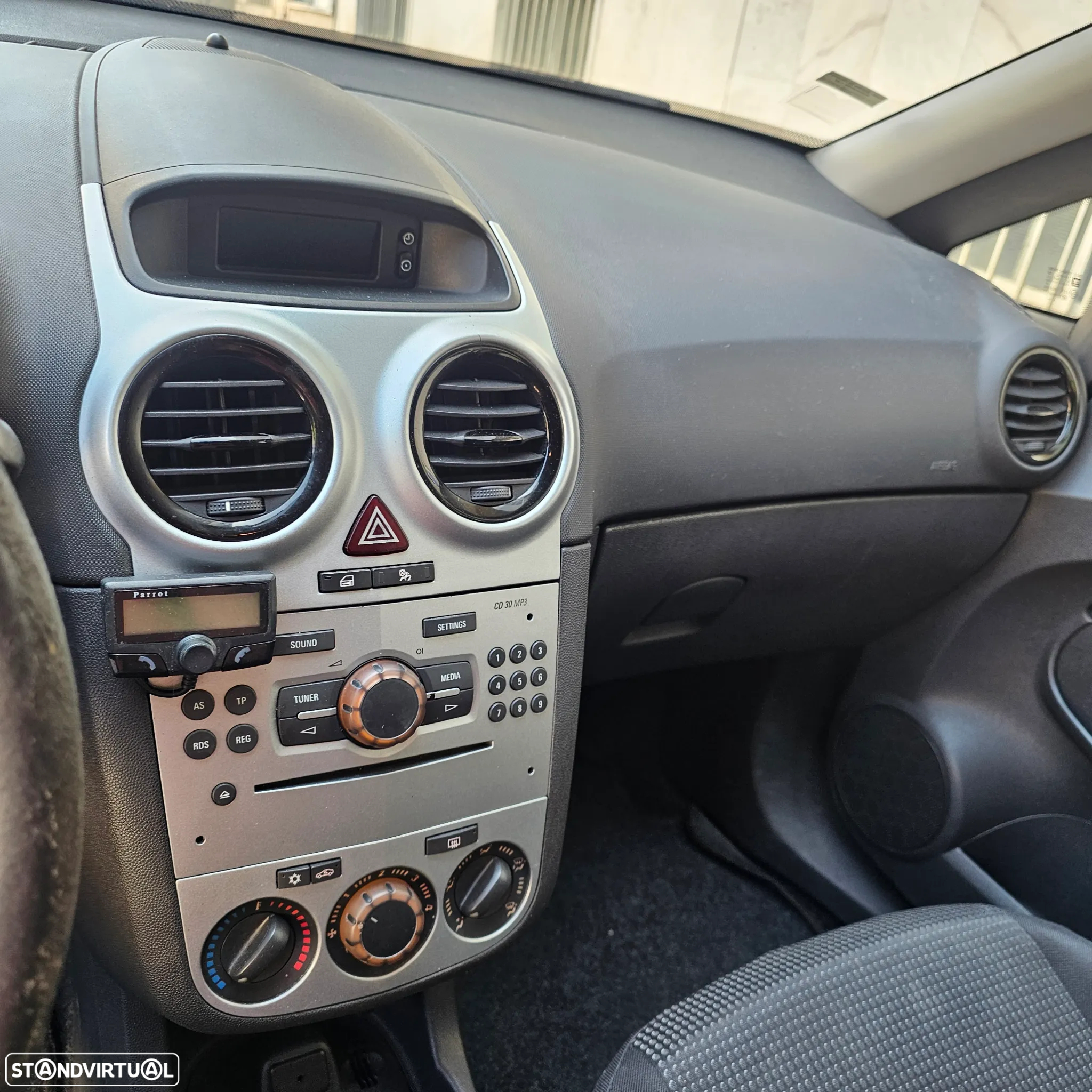 Opel Corsa 1.3 CDTi Cosmo - 14