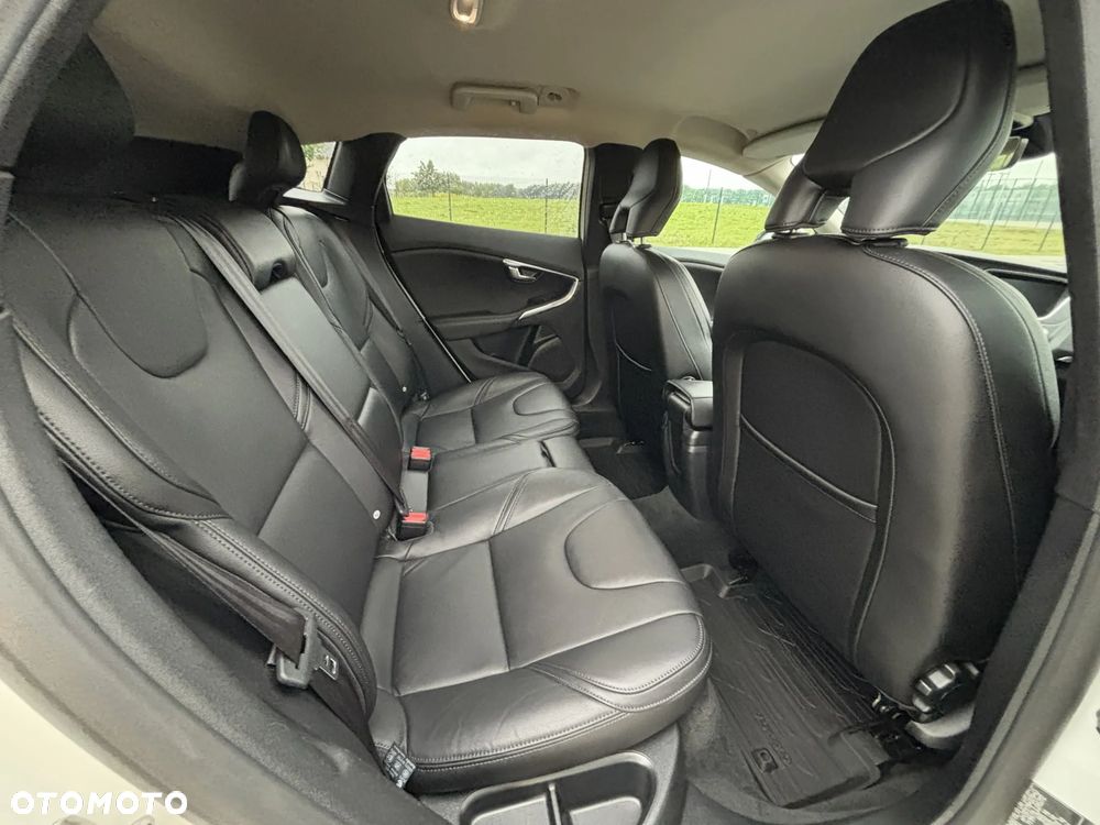Volvo V40 D3 Drive-E Inscription - 17
